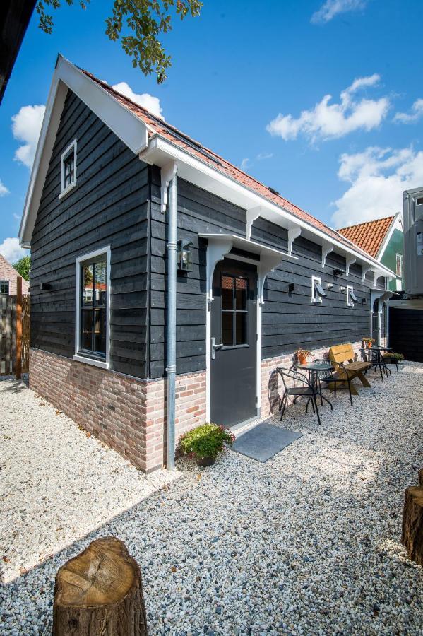 Luxury Chalets Monnickendam Bagian luar foto
