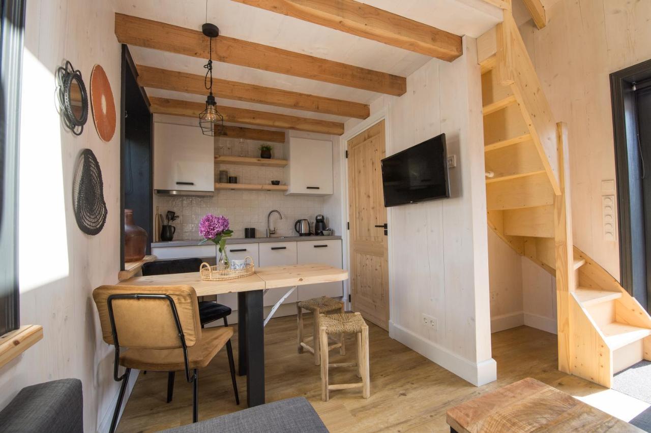 Luxury Chalets Monnickendam Bagian luar foto