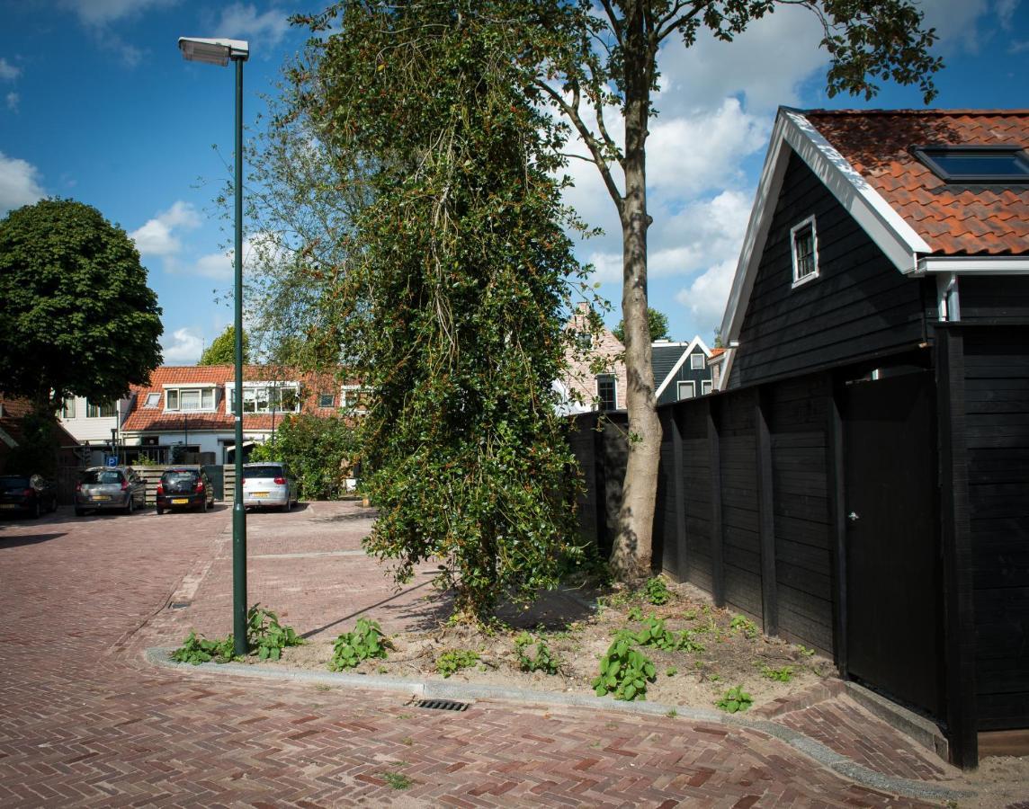 Luxury Chalets Monnickendam Bagian luar foto
