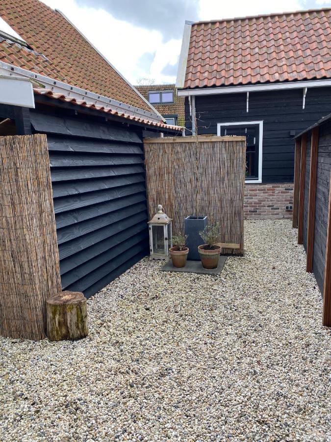 Luxury Chalets Monnickendam Bagian luar foto