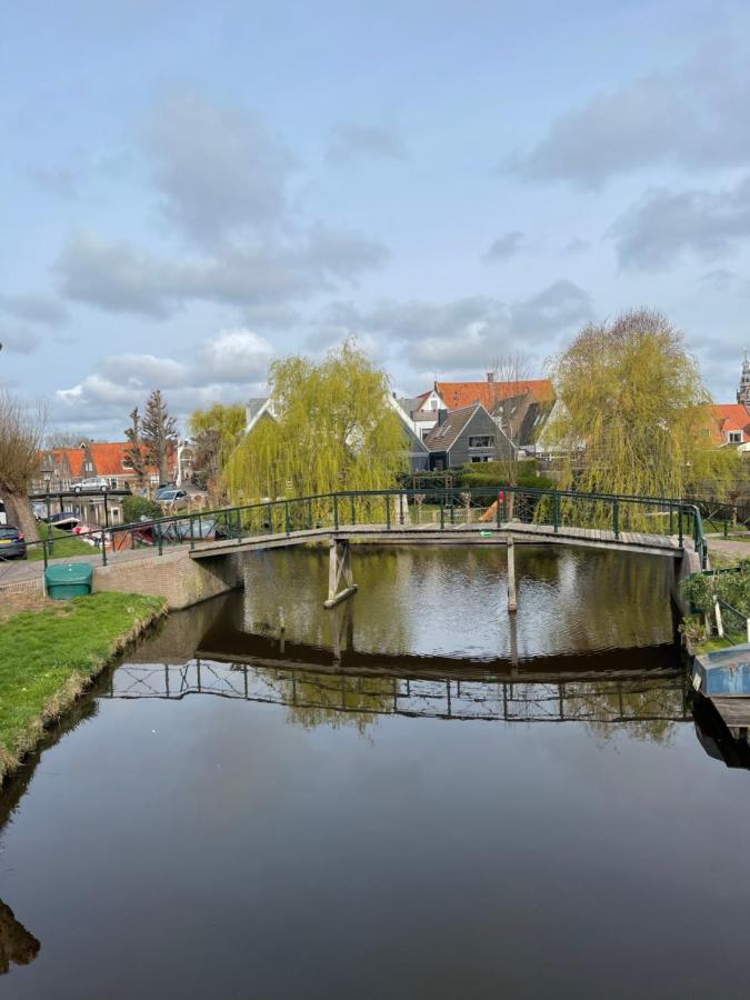 Luxury Chalets Monnickendam Bagian luar foto