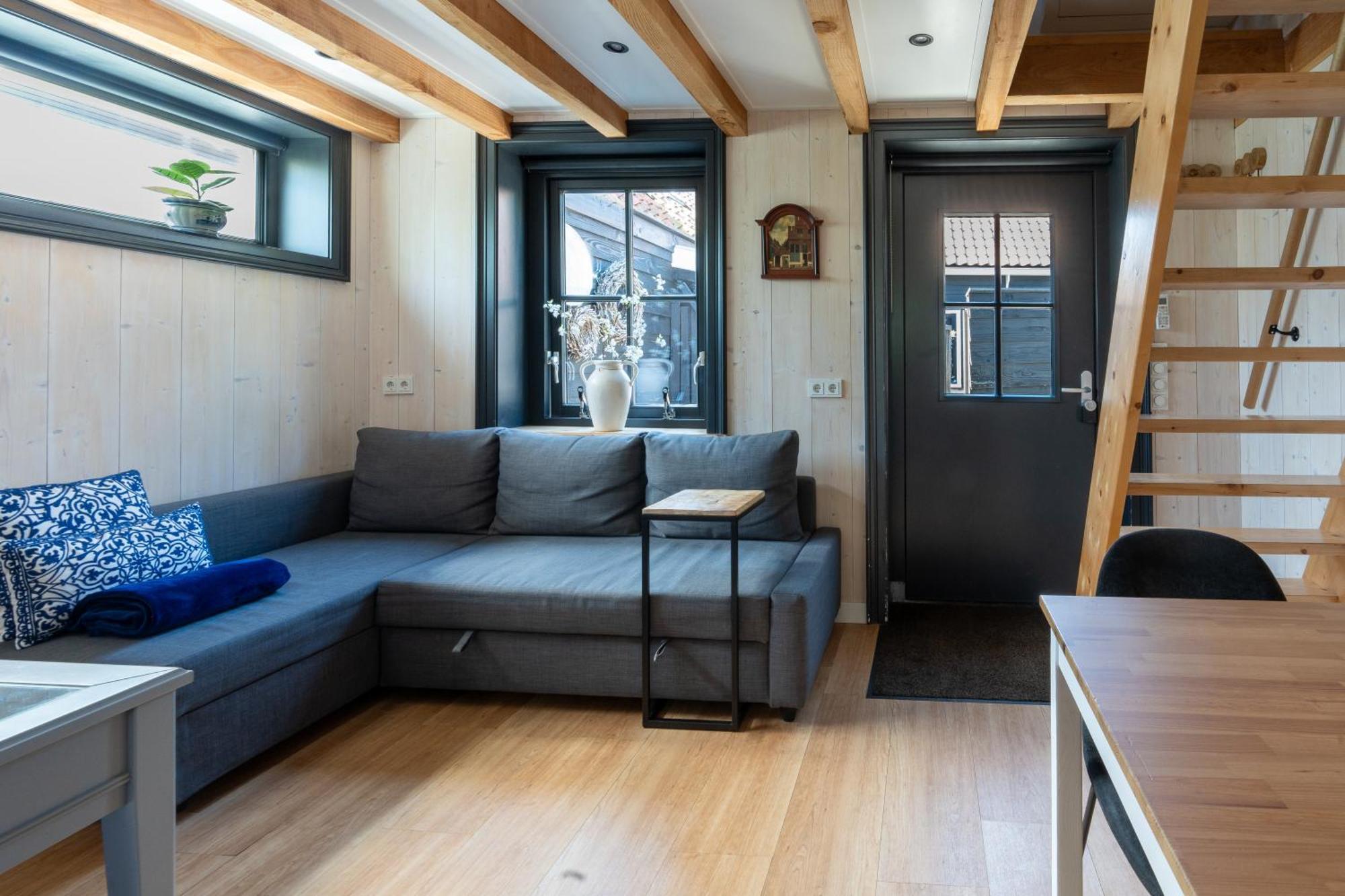 Luxury Chalets Monnickendam Bagian luar foto